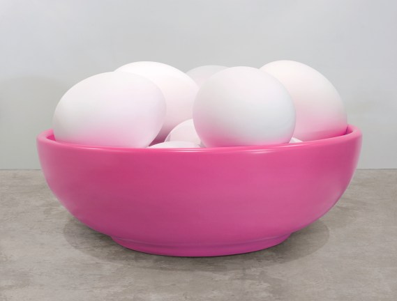 Bowl with Eggs (Pink), 1994-2009_© Jeff Koons