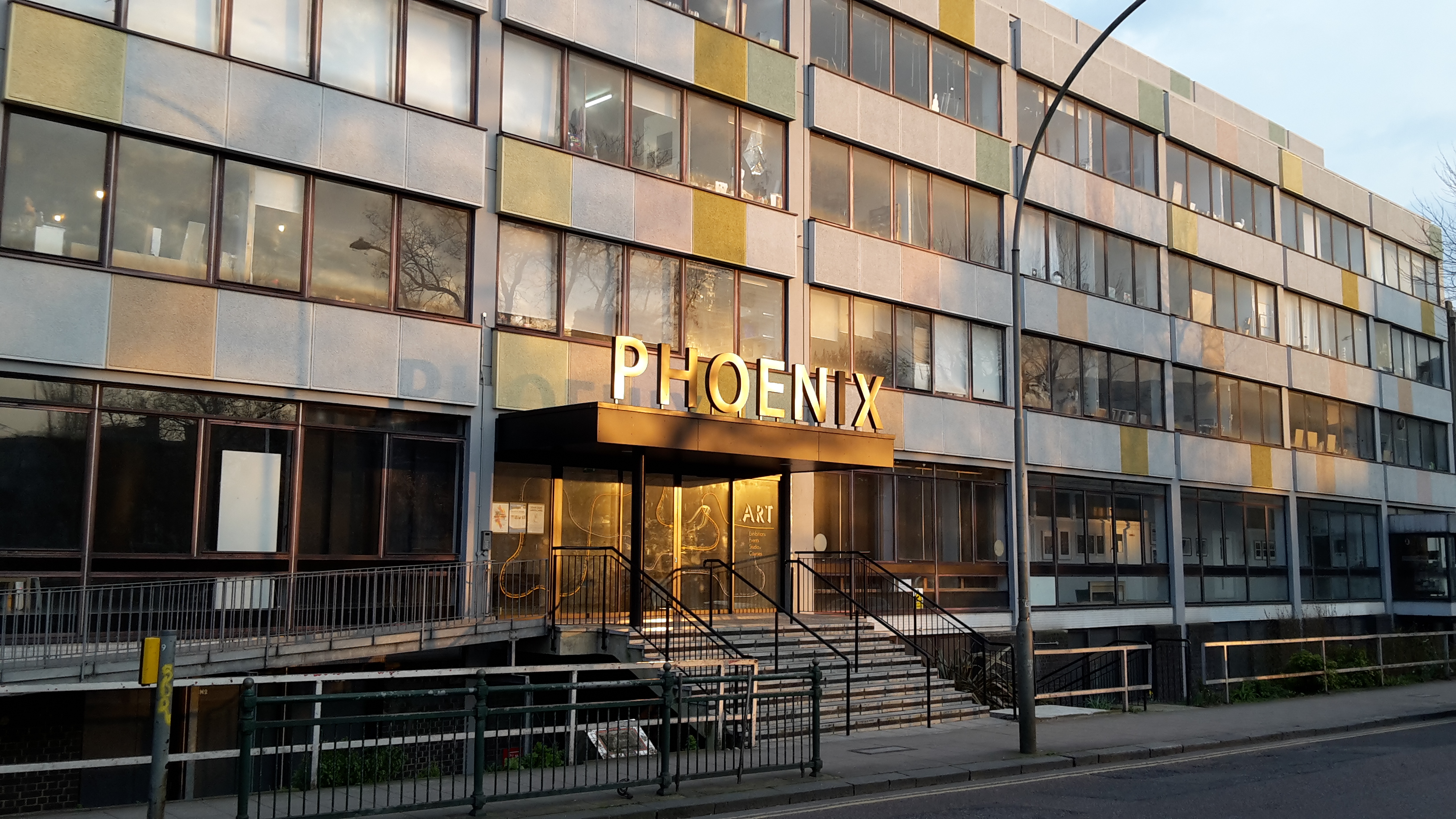 001 - Phoenix front - photo by M Stoakes