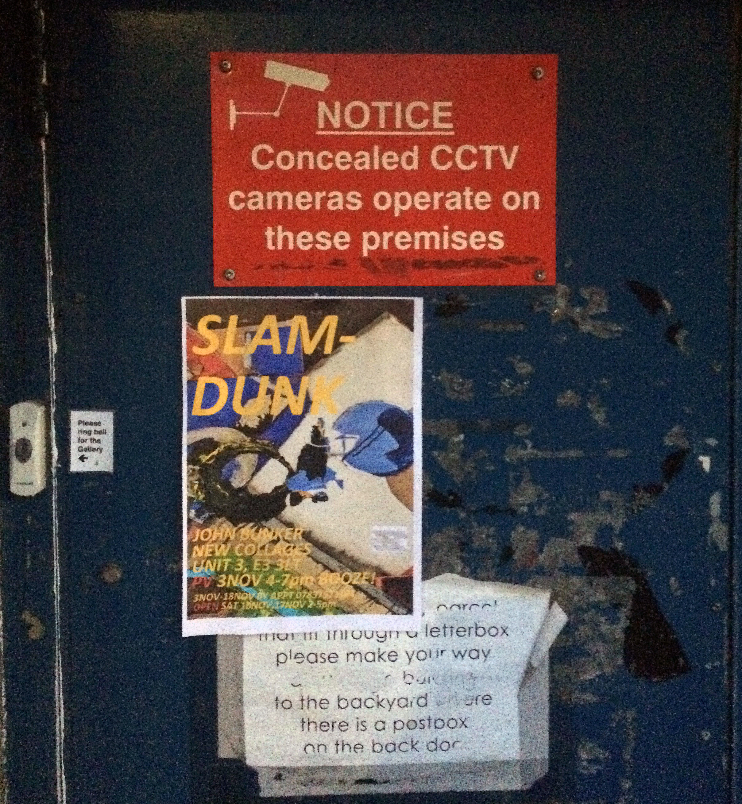 26 - Slam-Dunk front door - (GH)